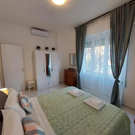 Pied A Terre Nr.5 * La Spezia
