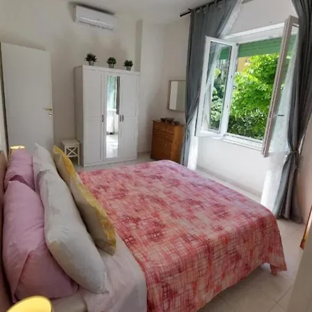 Pied A Terre Nr.5 דירה לה ספציה